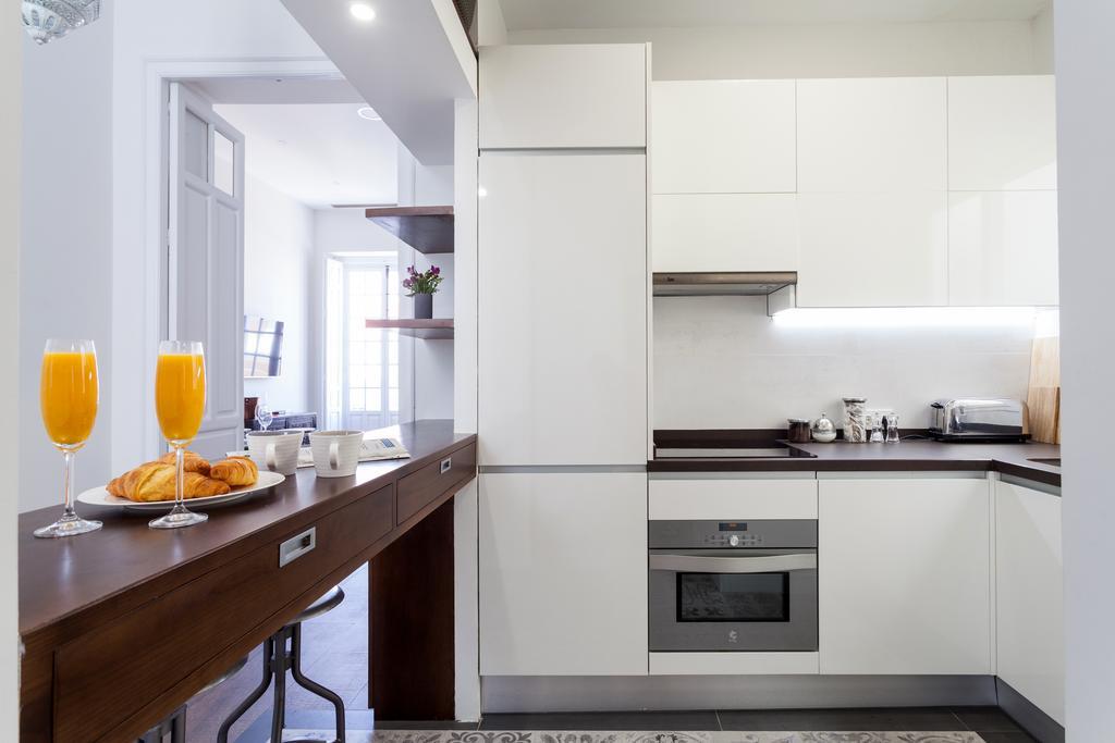 Stunning Boutique - Space Maison Apartments Seville Exterior photo