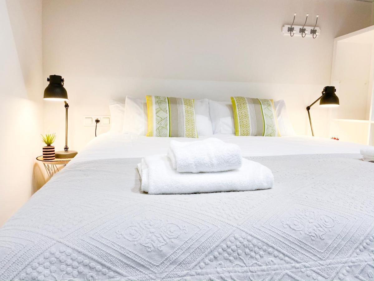 Stunning Boutique - Space Maison Apartments Seville Exterior photo